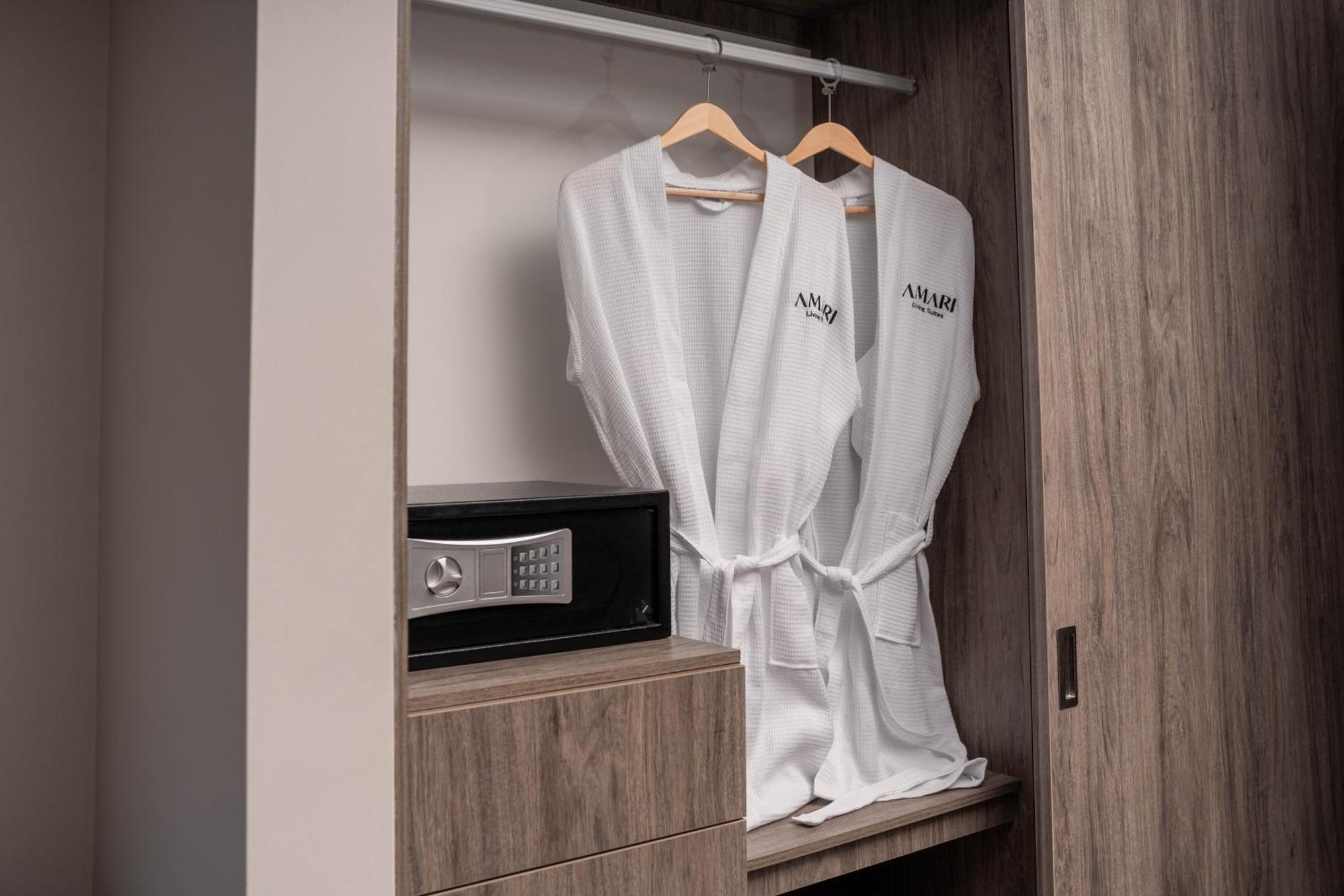 Amari Living Suites บาร์รังกีญา ภายนอก รูปภาพ