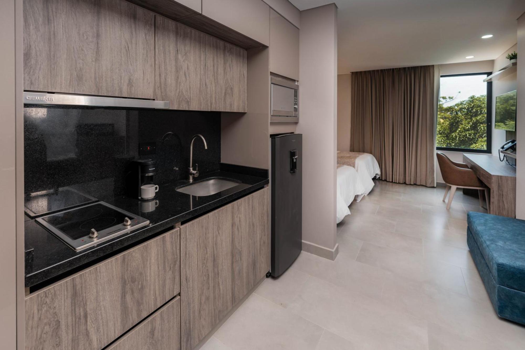 Amari Living Suites บาร์รังกีญา ภายนอก รูปภาพ
