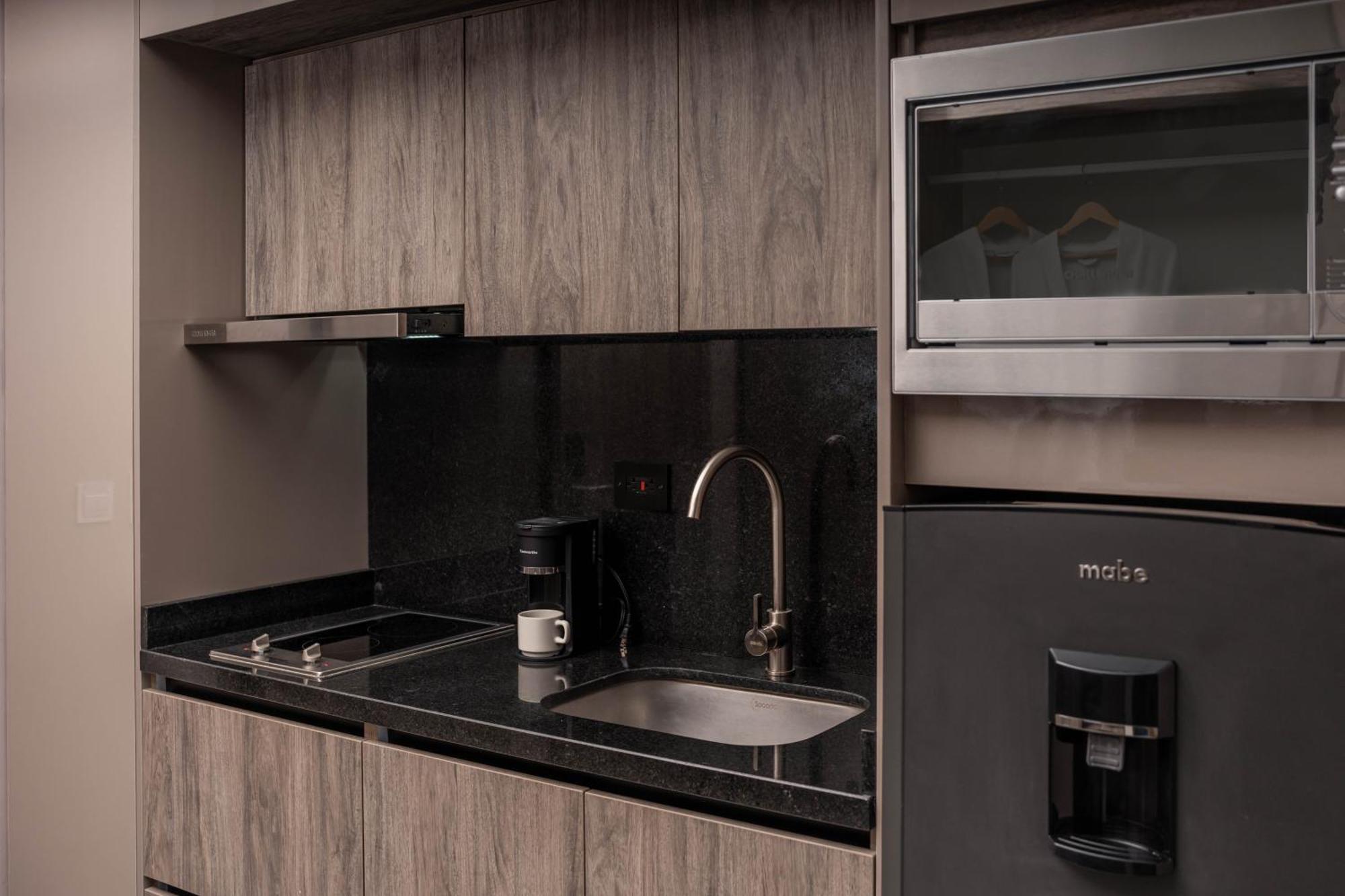 Amari Living Suites บาร์รังกีญา ภายนอก รูปภาพ