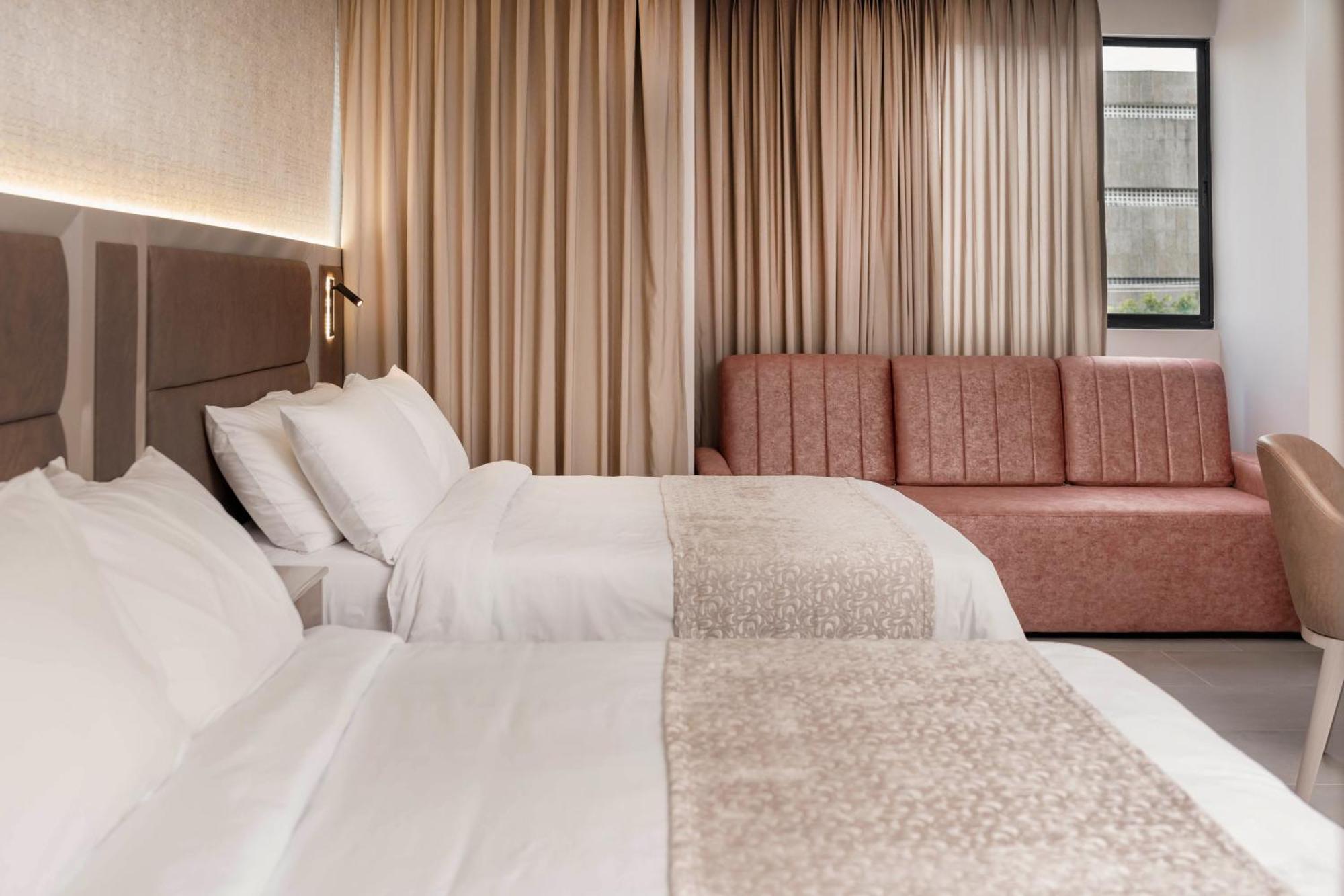 Amari Living Suites บาร์รังกีญา ภายนอก รูปภาพ
