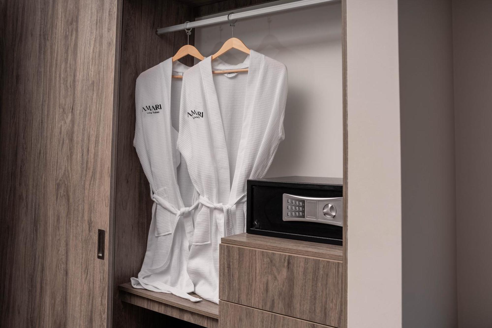 Amari Living Suites บาร์รังกีญา ภายนอก รูปภาพ