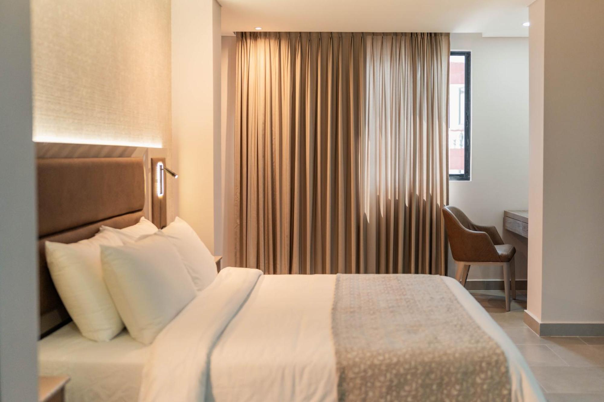 Amari Living Suites บาร์รังกีญา ภายนอก รูปภาพ